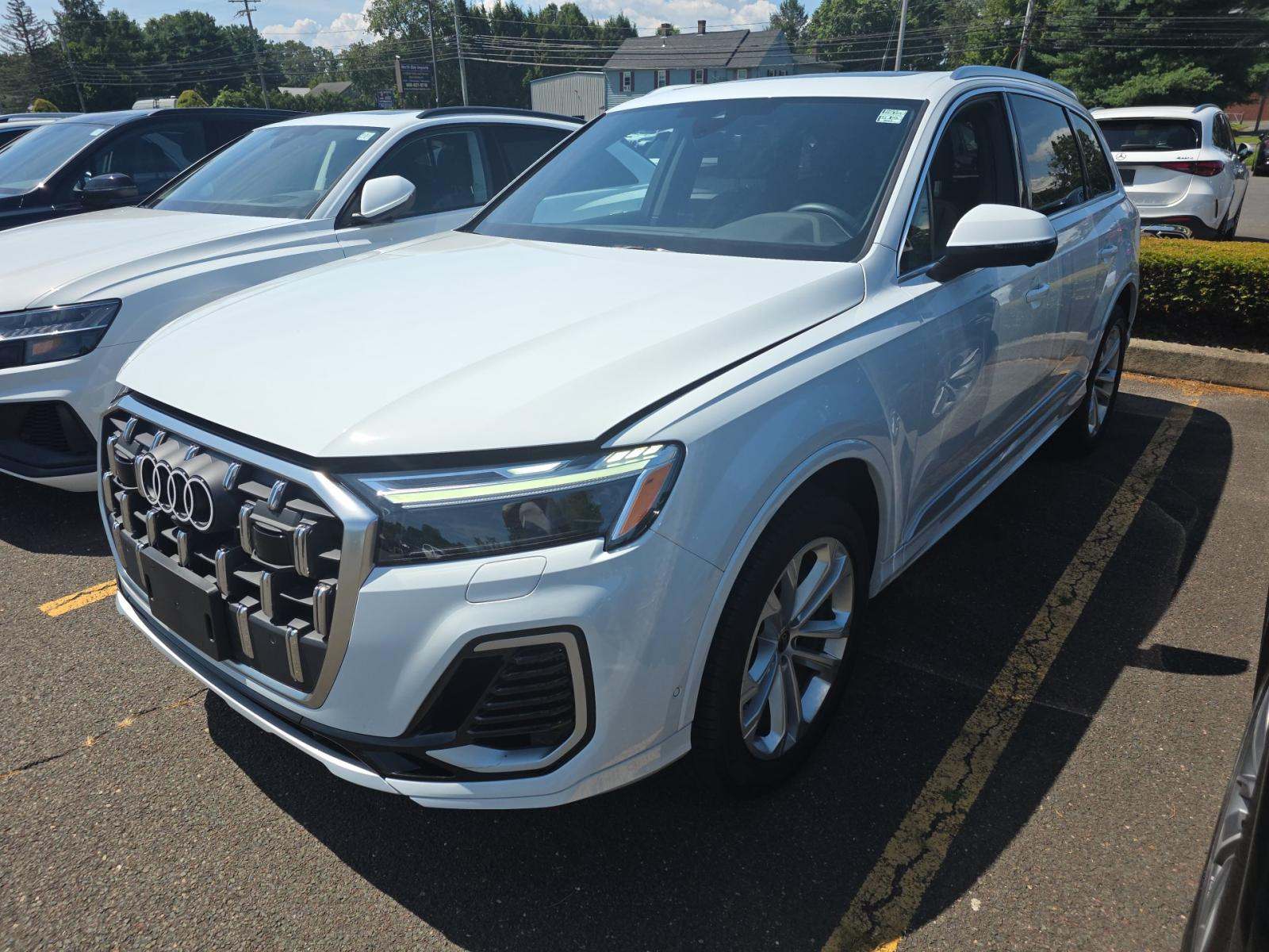 2025 Audi Q7 Premium Plus 55 TFSI