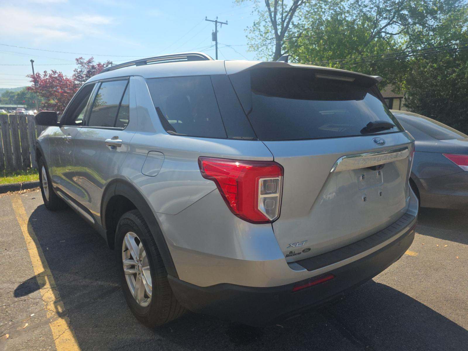 FORD EXPLORER - 2