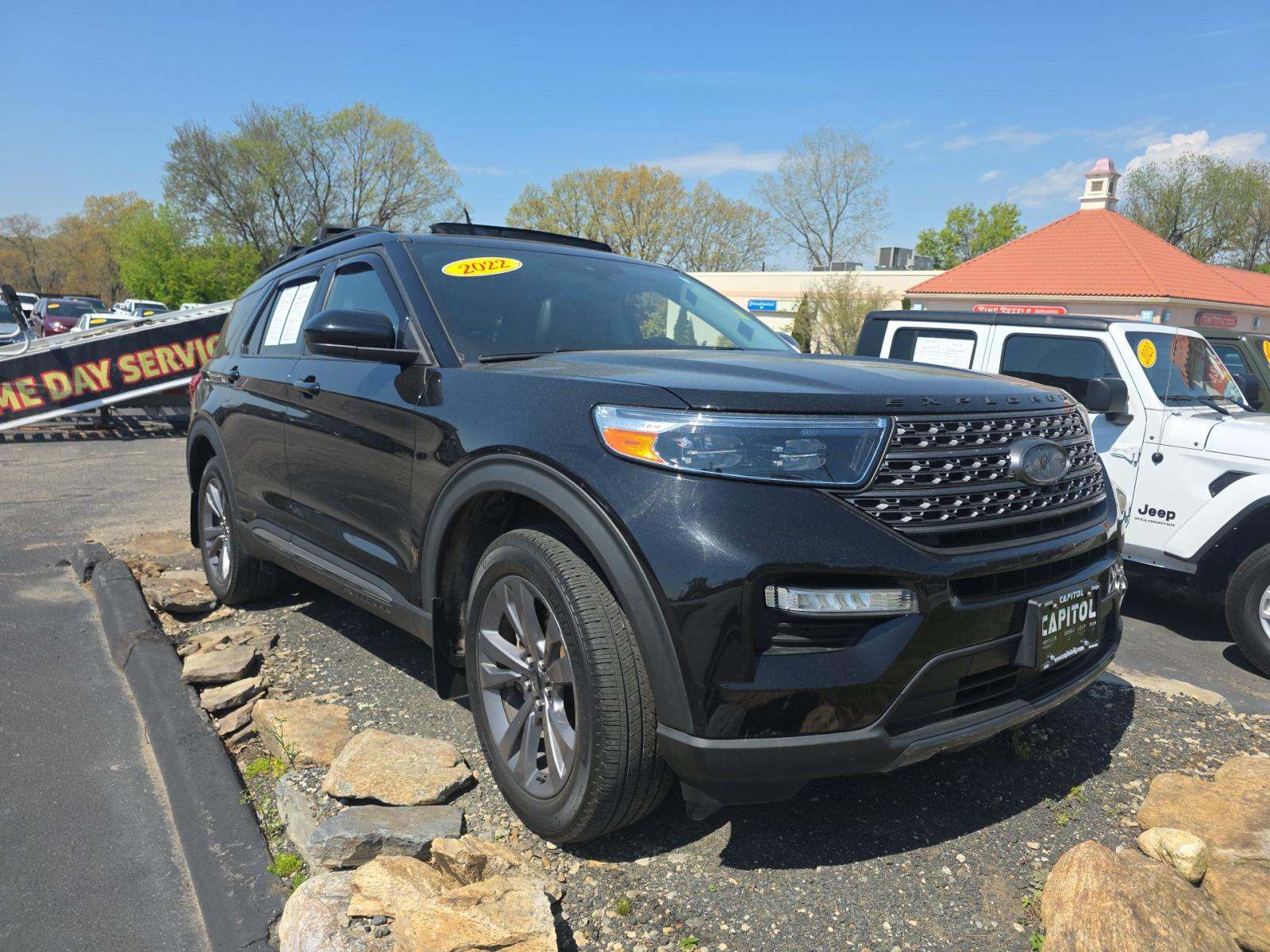 FORD EXPLORER - 4