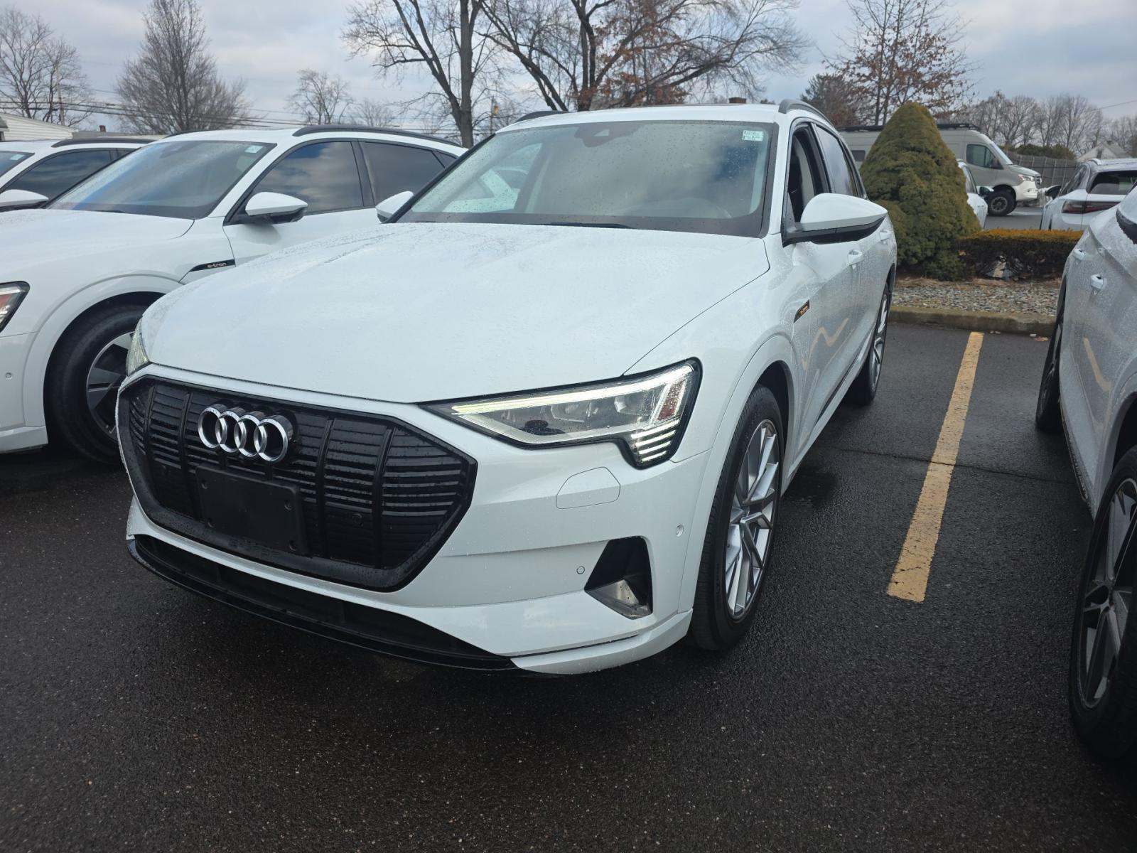 2021 Audi e-tron Prestige