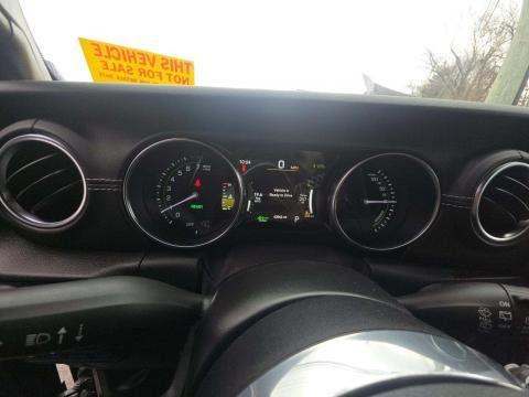 JEEP UNLIMITED 4XE SAHARA - 9