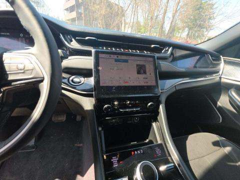 JEEP 4XE TRAILHAWK - 10