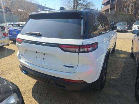 JEEP 4XE TRAILHAWK - 3