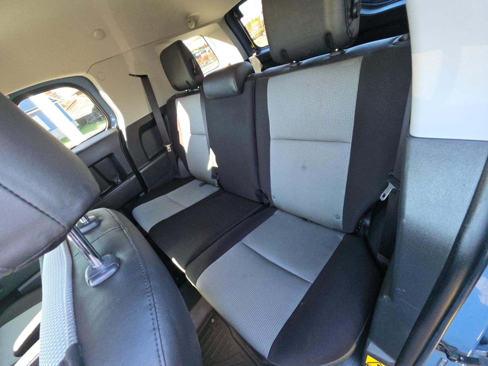 2014 Toyota FJ Cruiser Base AWD