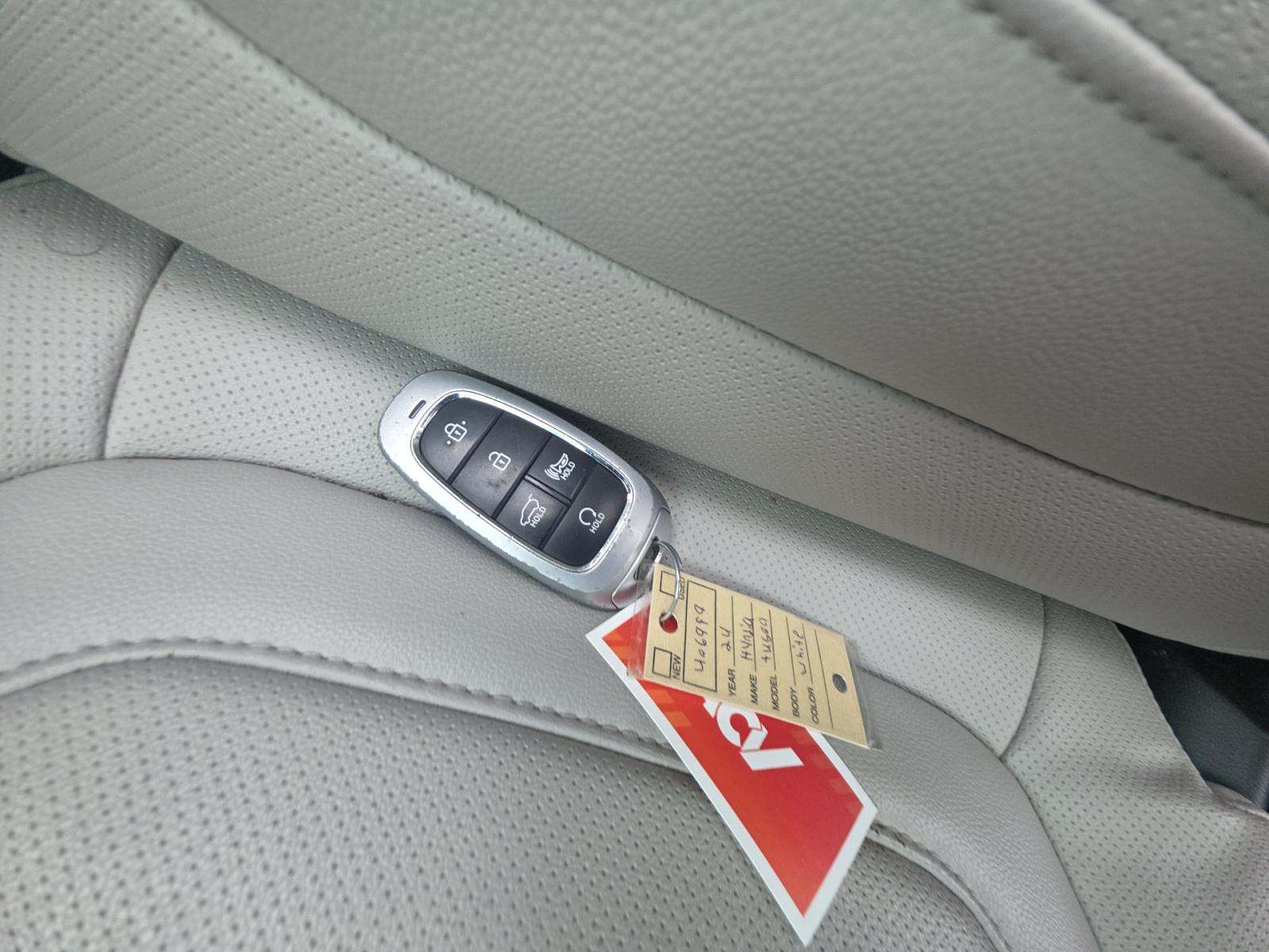 HYUNDAI TUCSON - 8