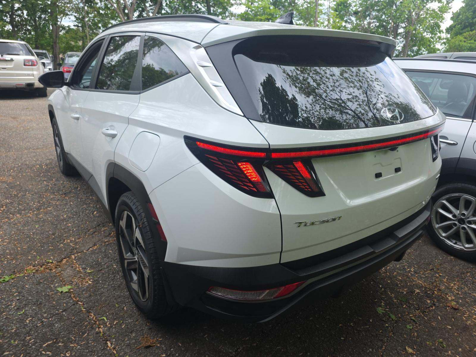 HYUNDAI TUCSON - 2