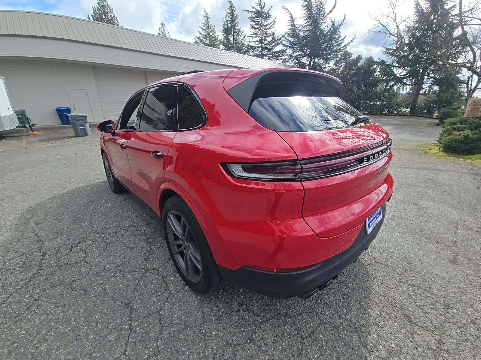 2024 Porsche Cayenne Base AWD