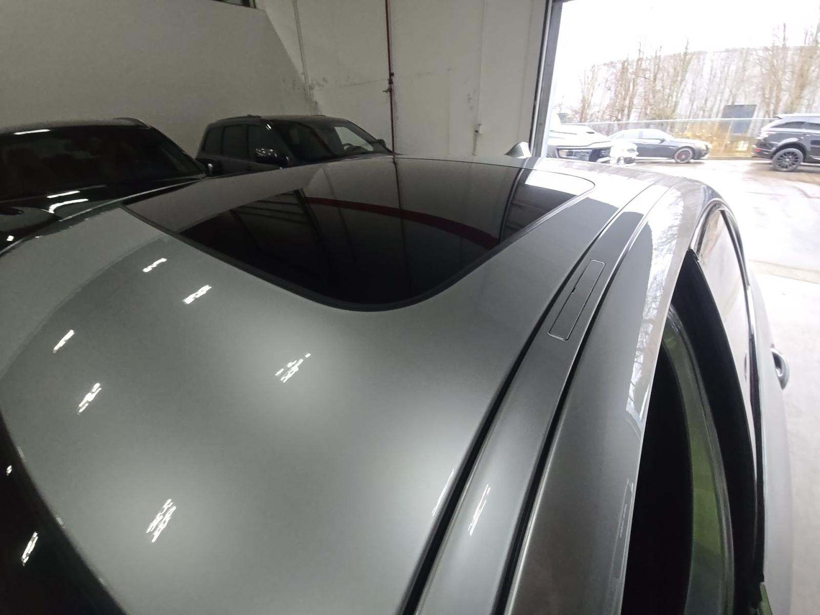 2016 BMW M5 Base RWD