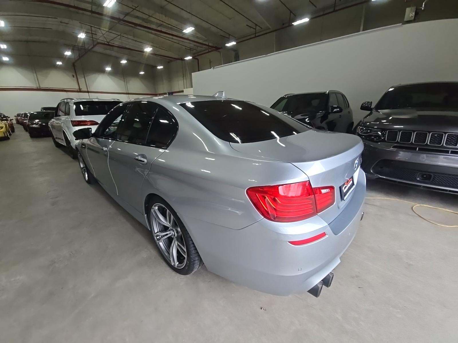 2016 BMW M5 Base RWD