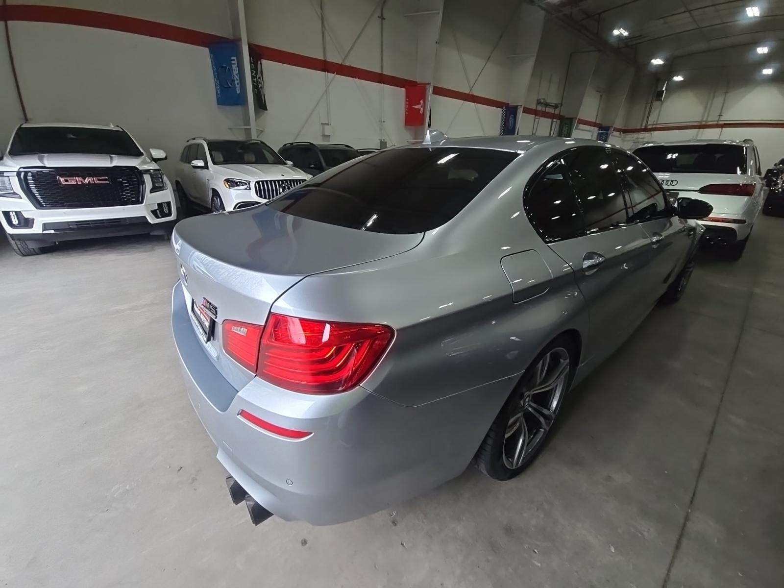 2016 BMW M5 Base RWD