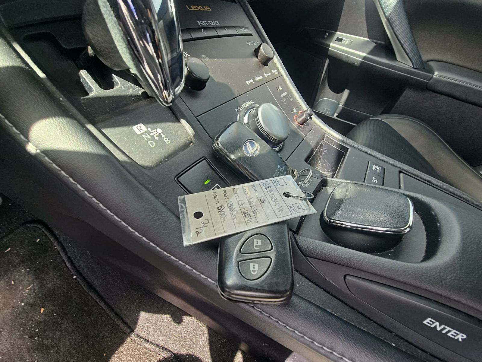 2013 Lexus CT CT 200h FWD