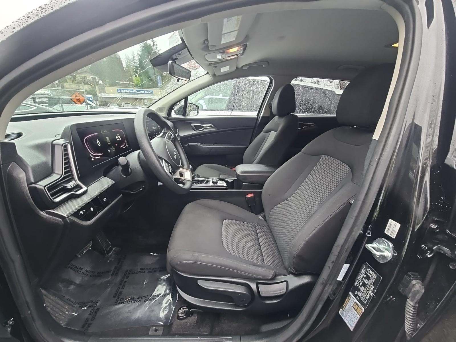 2024 Kia Sportage LX AWD