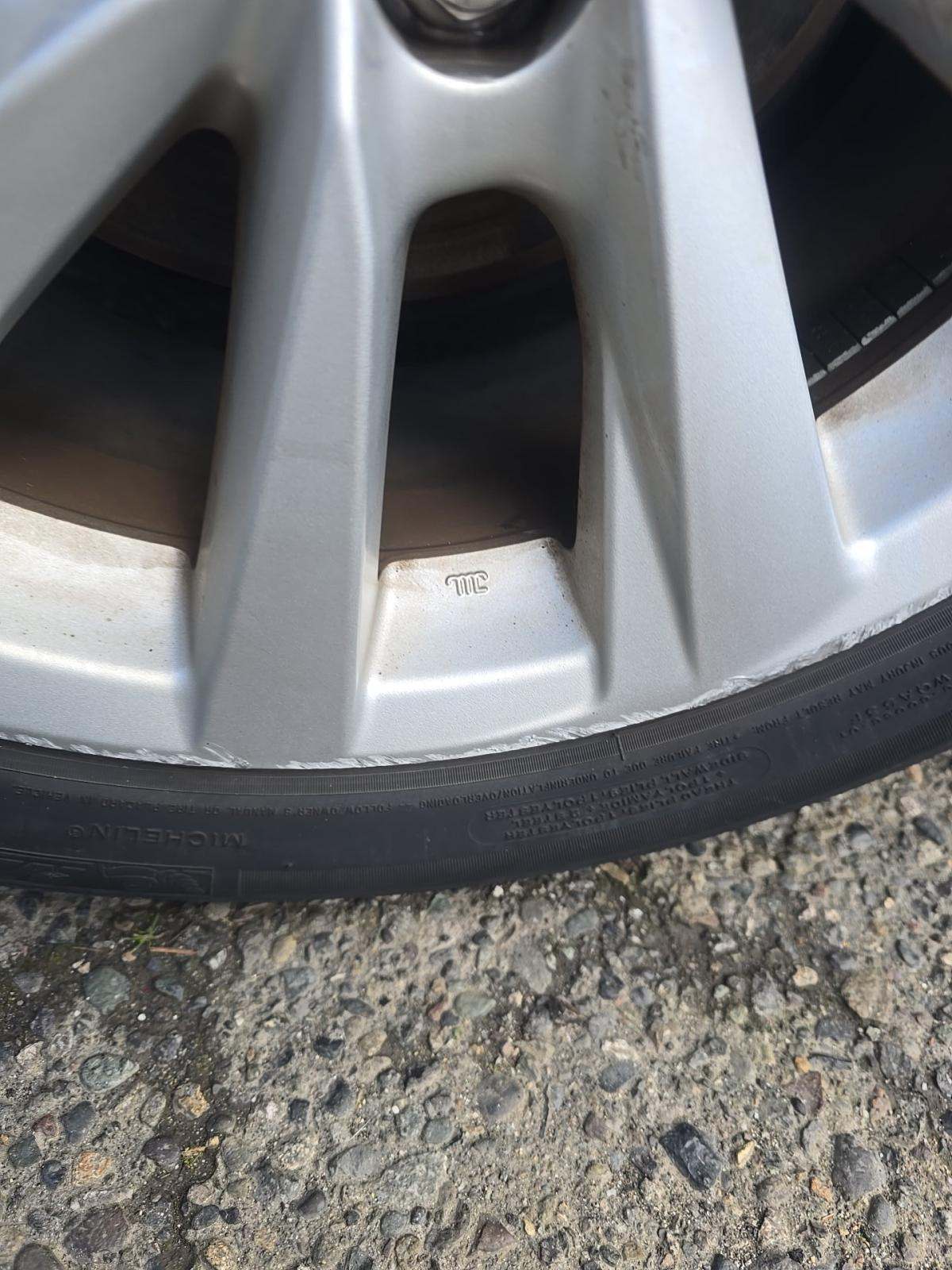 2021 Toyota Camry LE AWD