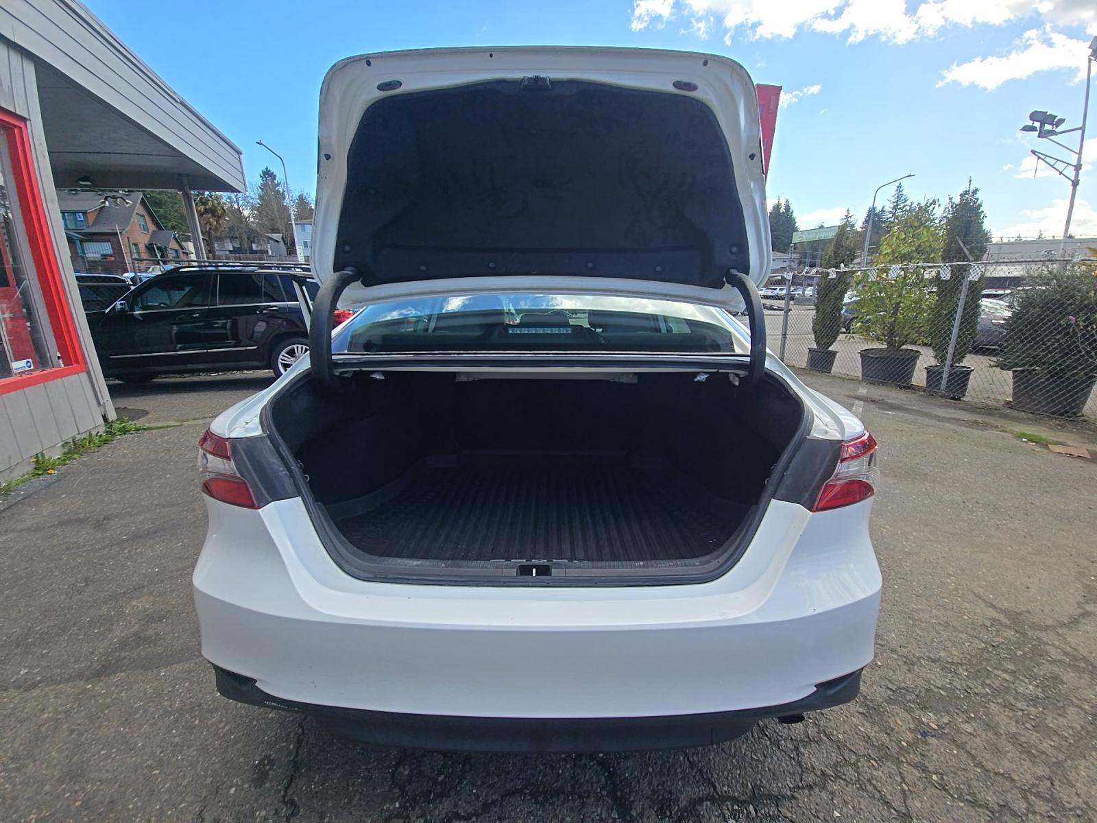 2021 Toyota Camry LE AWD