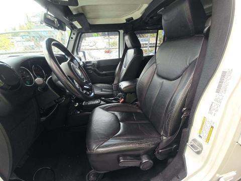 JEEP UNLIMITED SAHARA ALTITUDE EDITION - 6