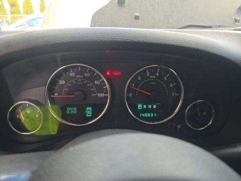 JEEP UNLIMITED SAHARA ALTITUDE EDITION - 9