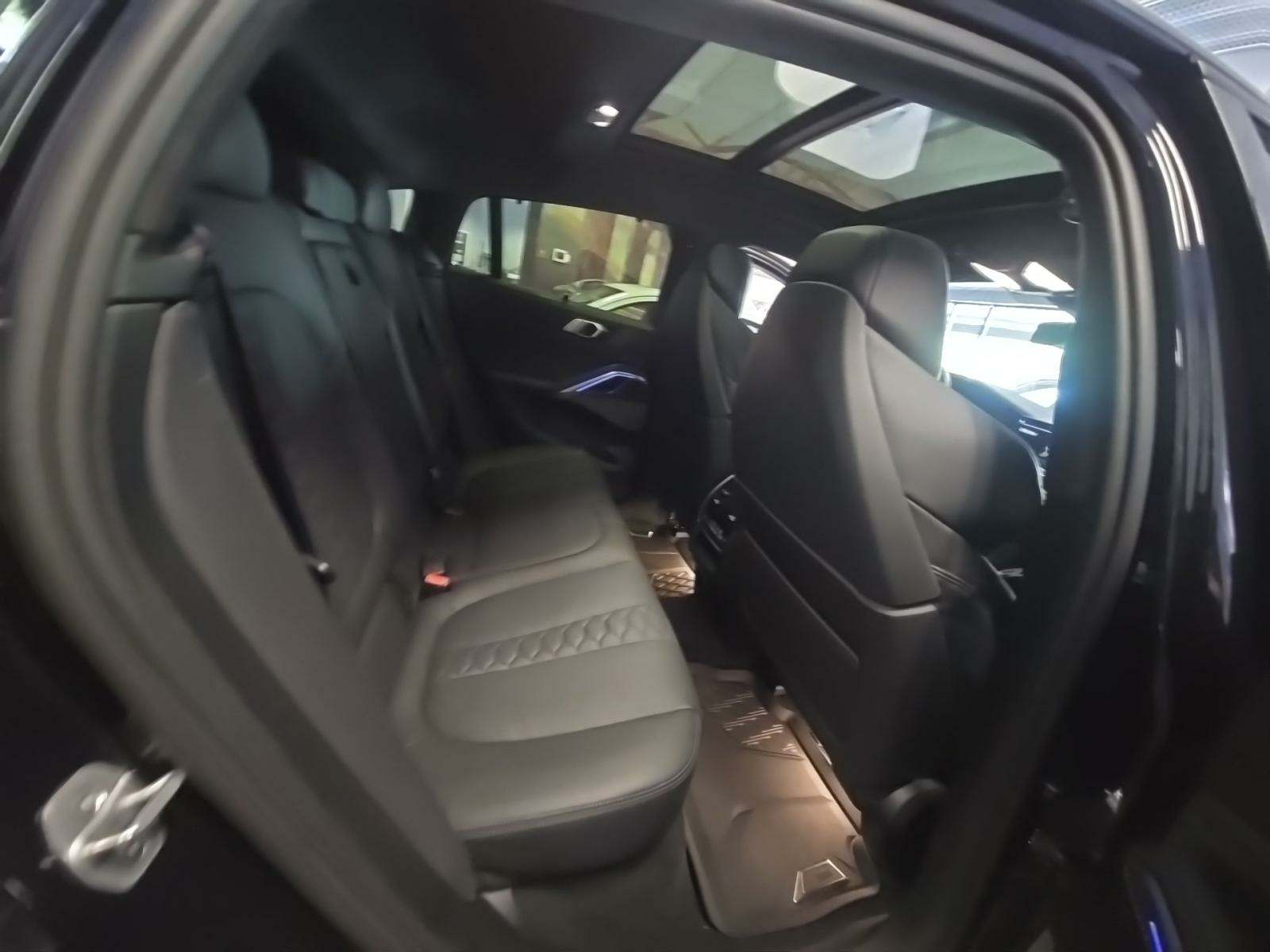 2022 BMW X6 M Base AWD