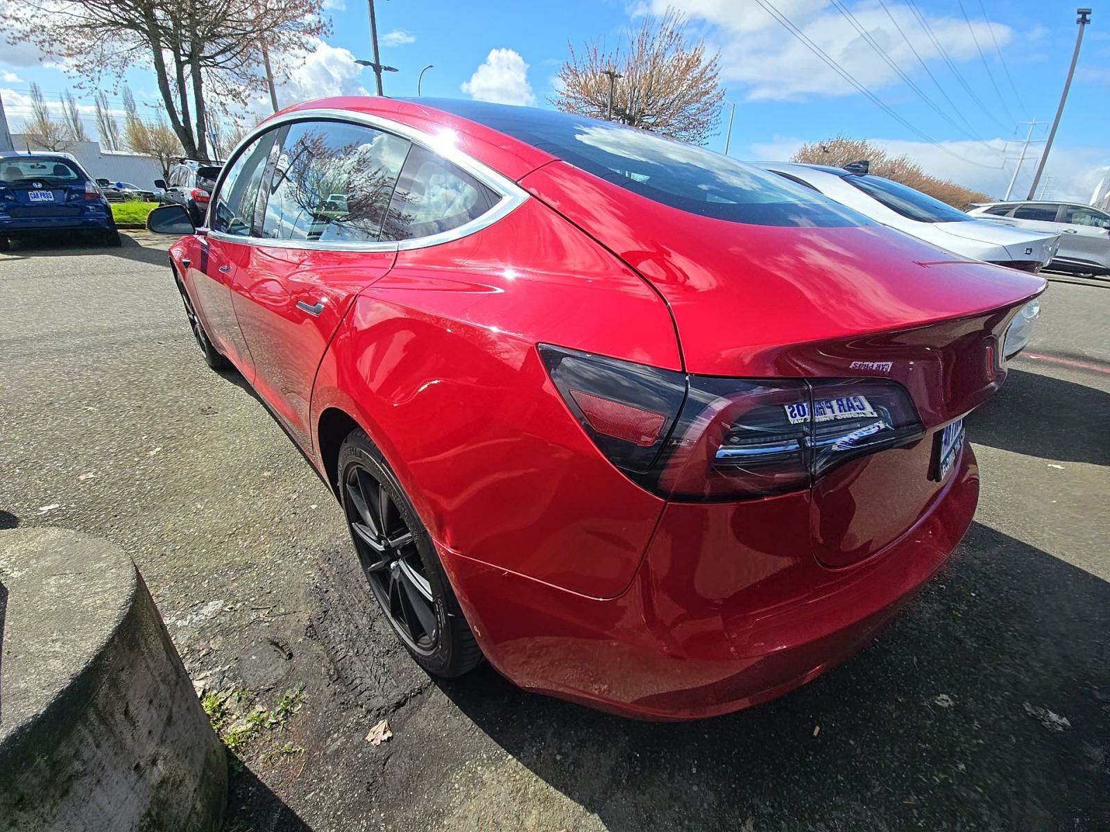 2018 Tesla Model 3 Long Range RWD