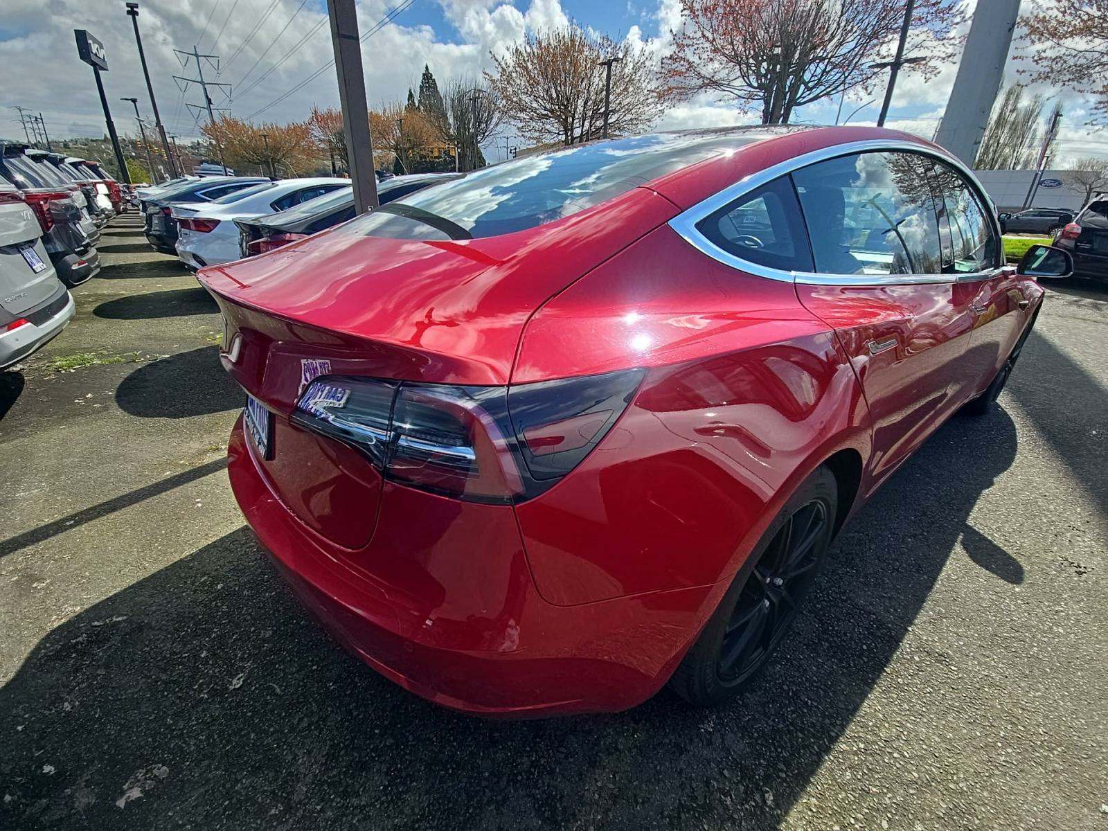 2018 Tesla Model 3 Long Range RWD