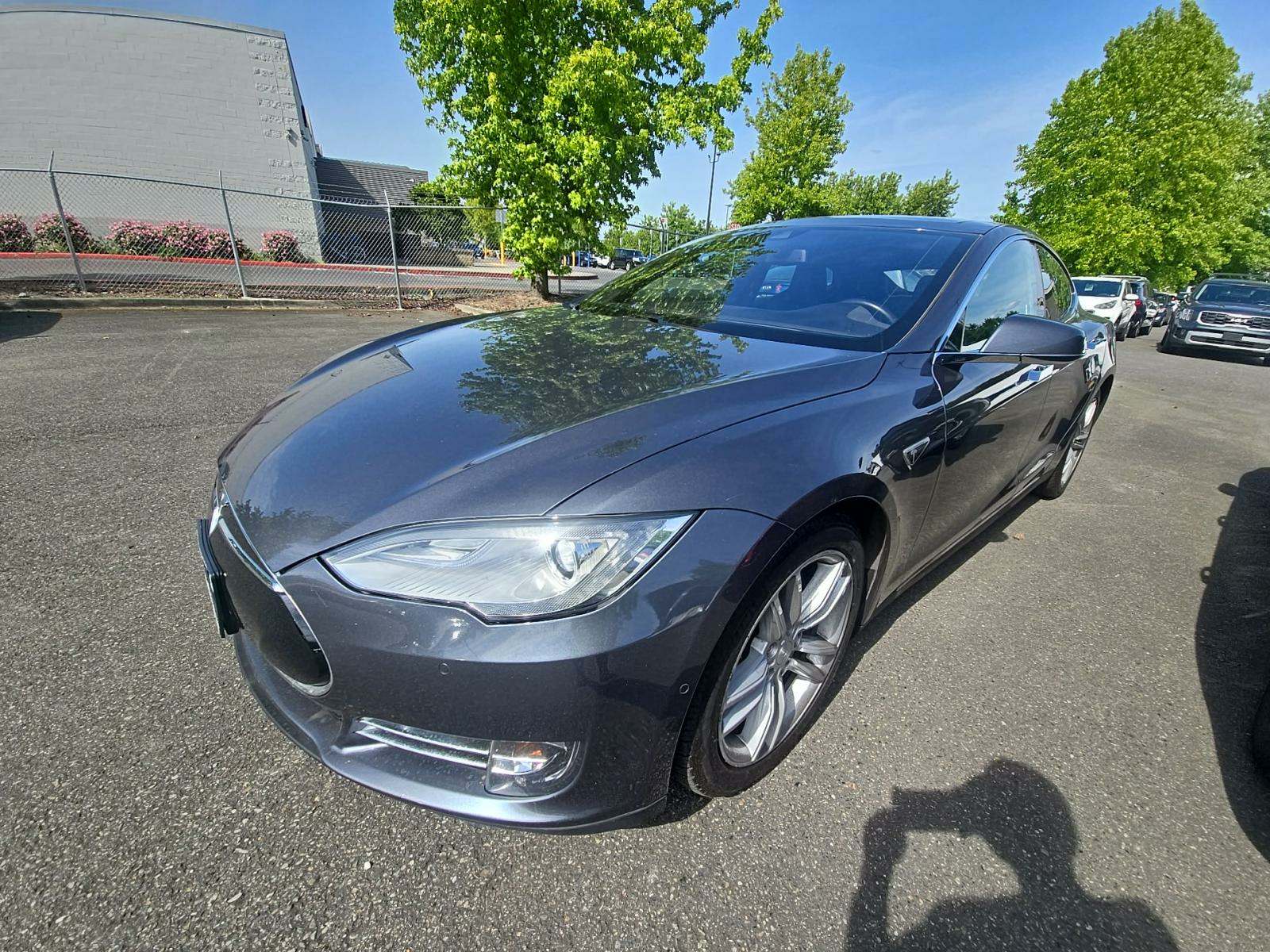 2016 Tesla Model S 90D AWD