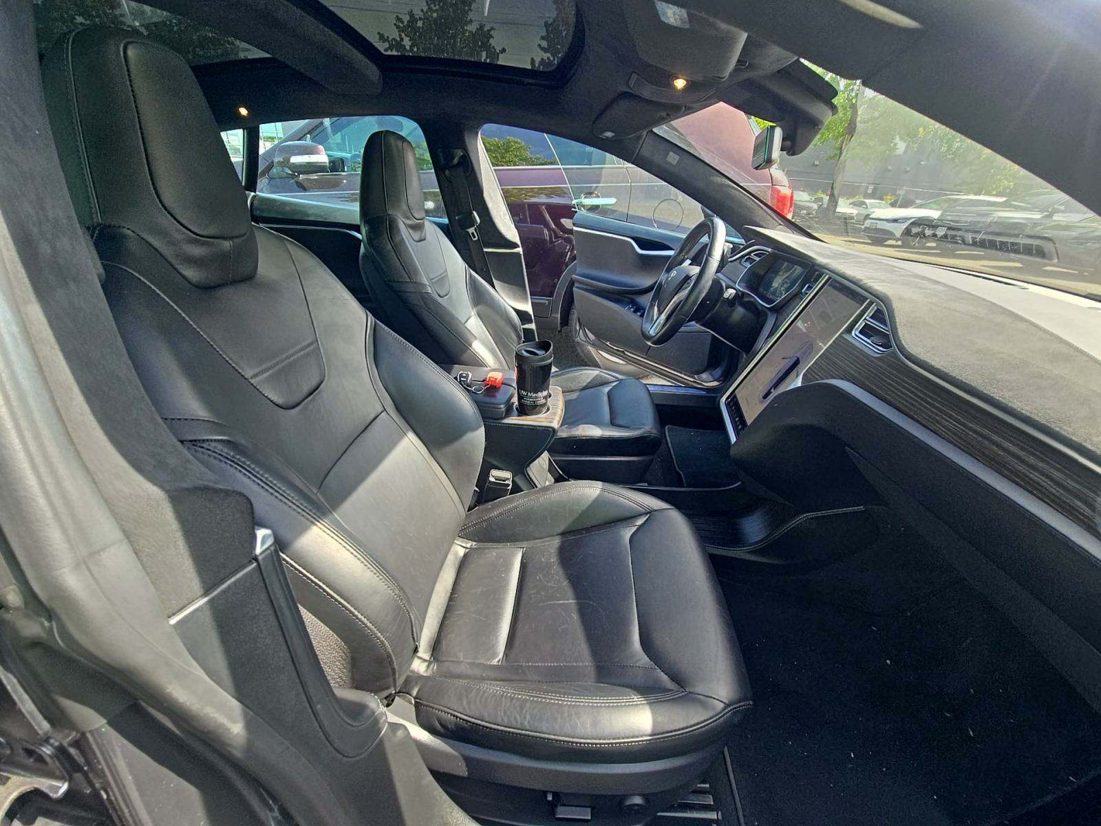 2016 Tesla Model S 90D AWD