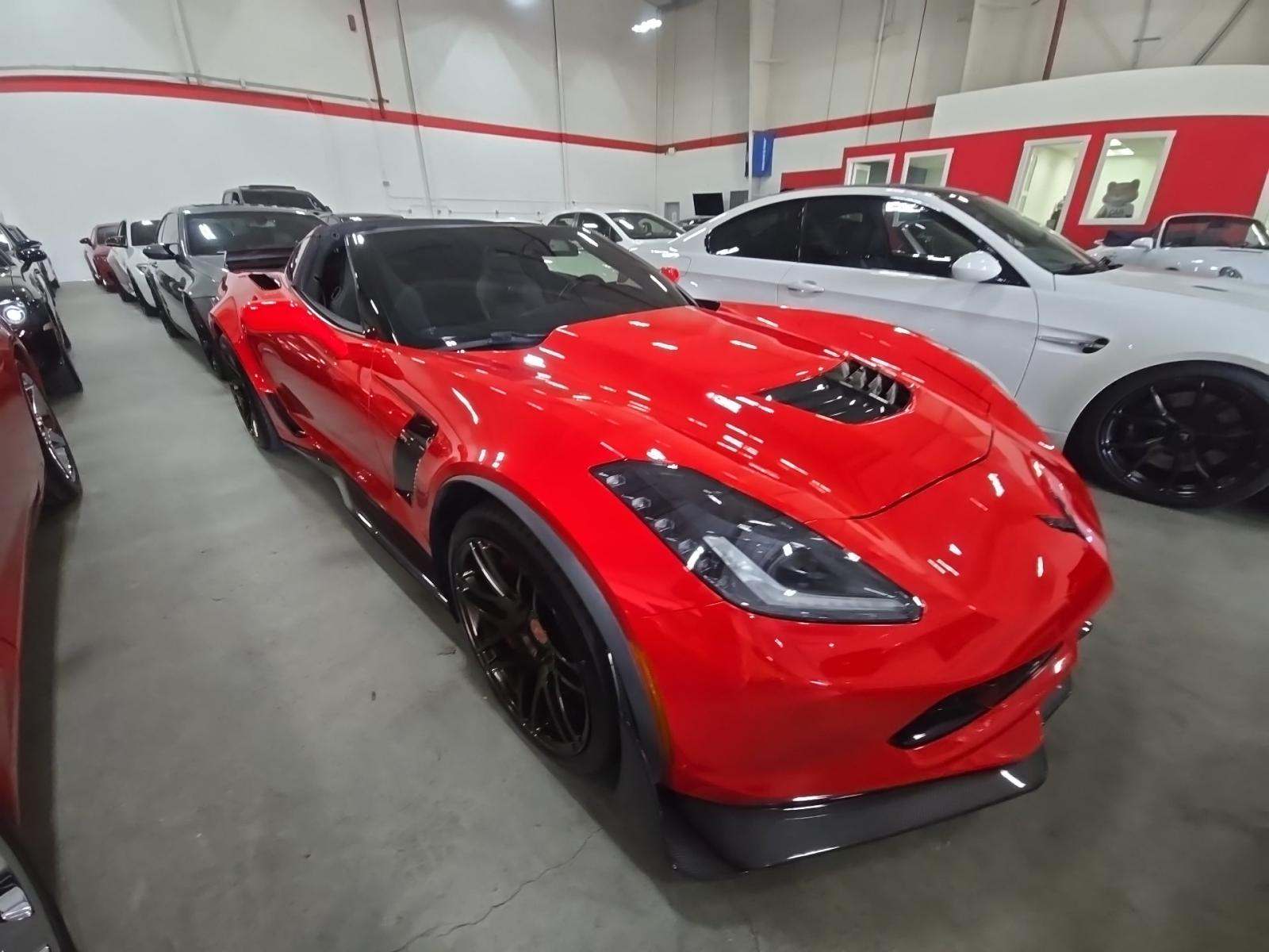 CHEVROLET CORVETTE - 4