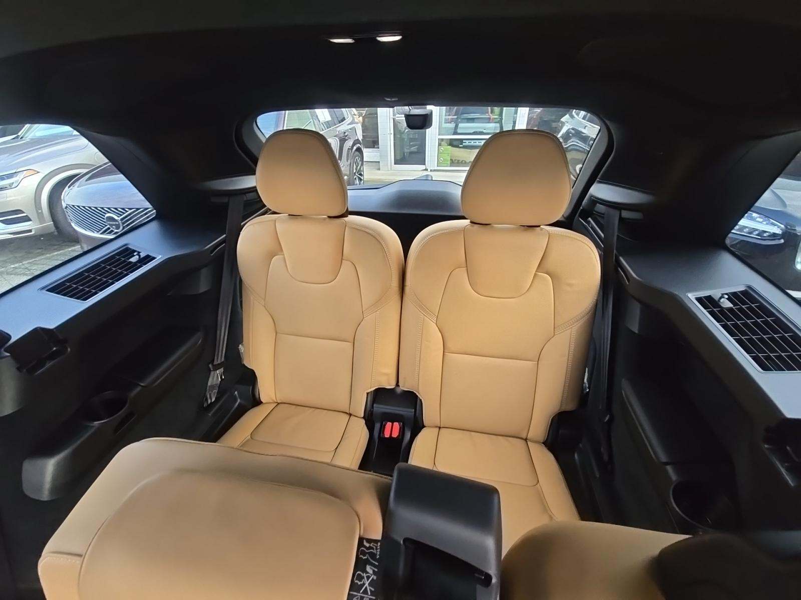 2025 Volvo XC90 B6 Ultra AWD