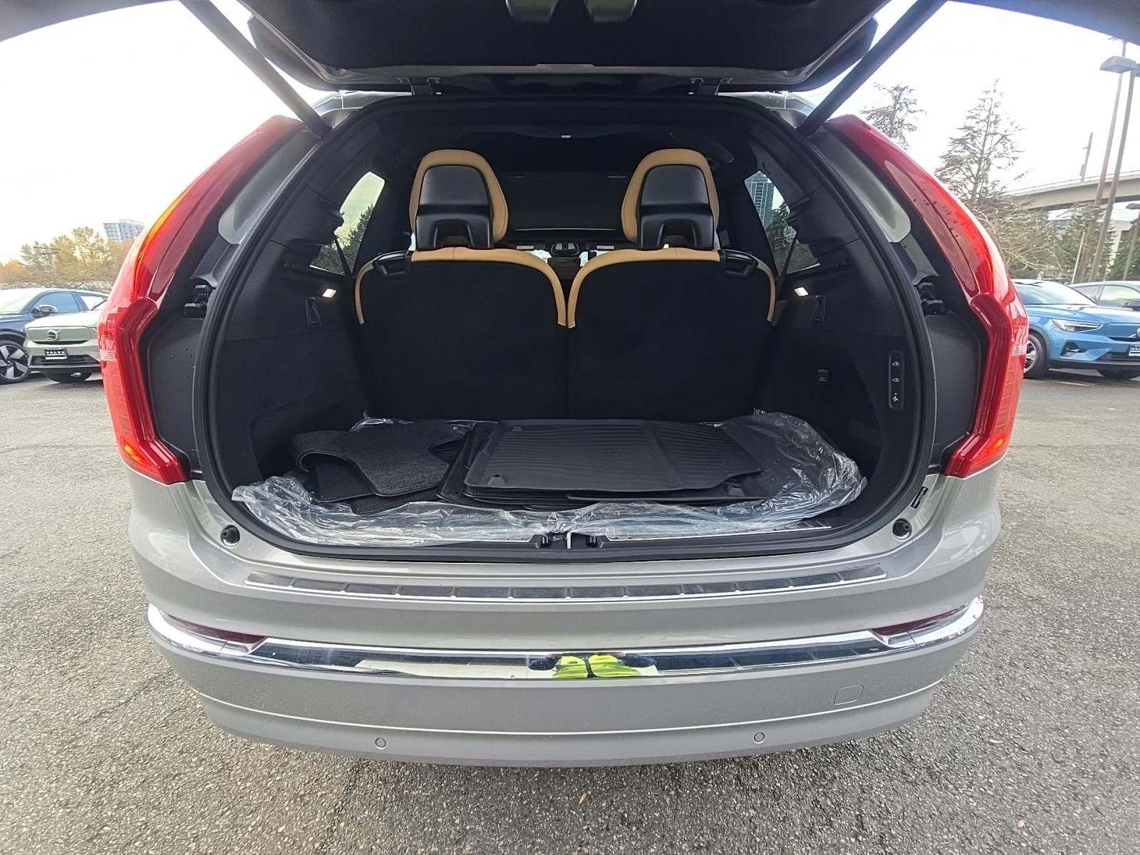 2025 Volvo XC90 B6 Ultra AWD