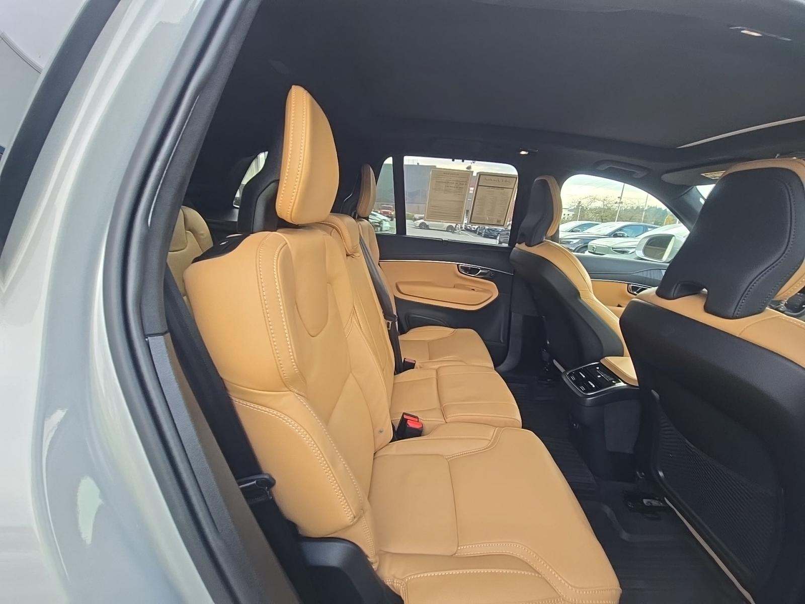 2025 Volvo XC90 B6 Ultra AWD