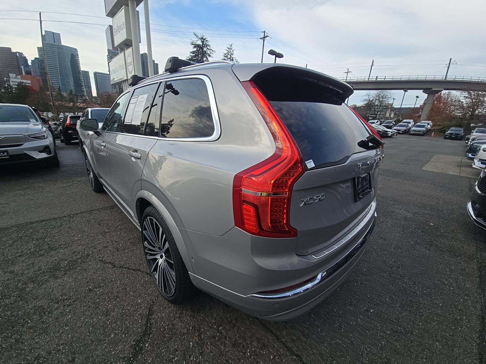 2025 Volvo XC90 B6 Ultra AWD
