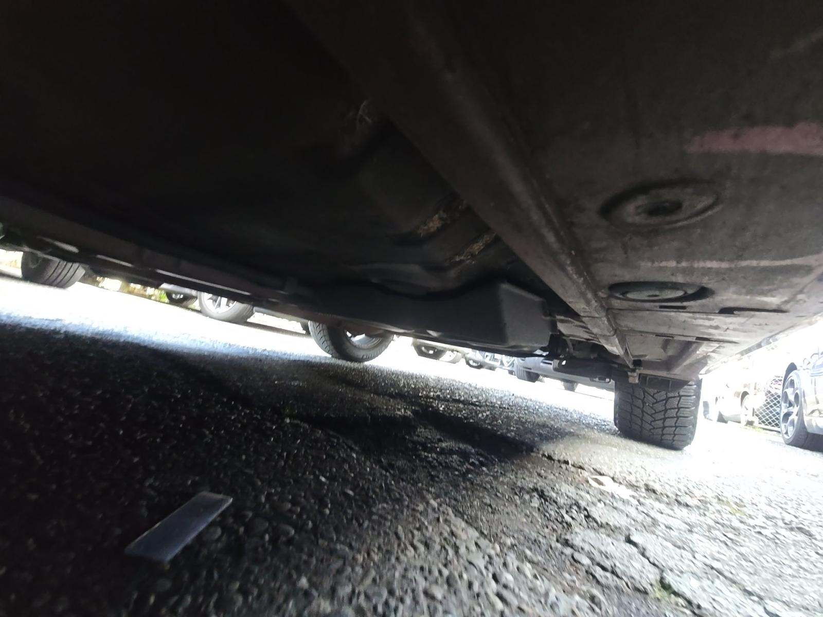 2014 Toyota Prius v Two FWD