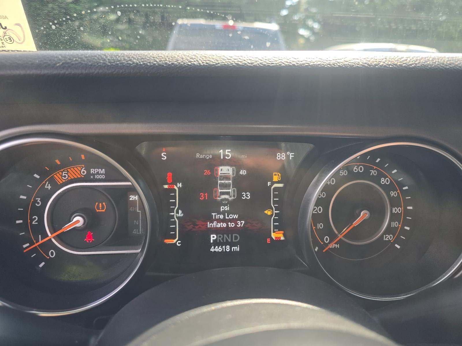 JEEP UNLIMITED WILLYS EDITION - 9