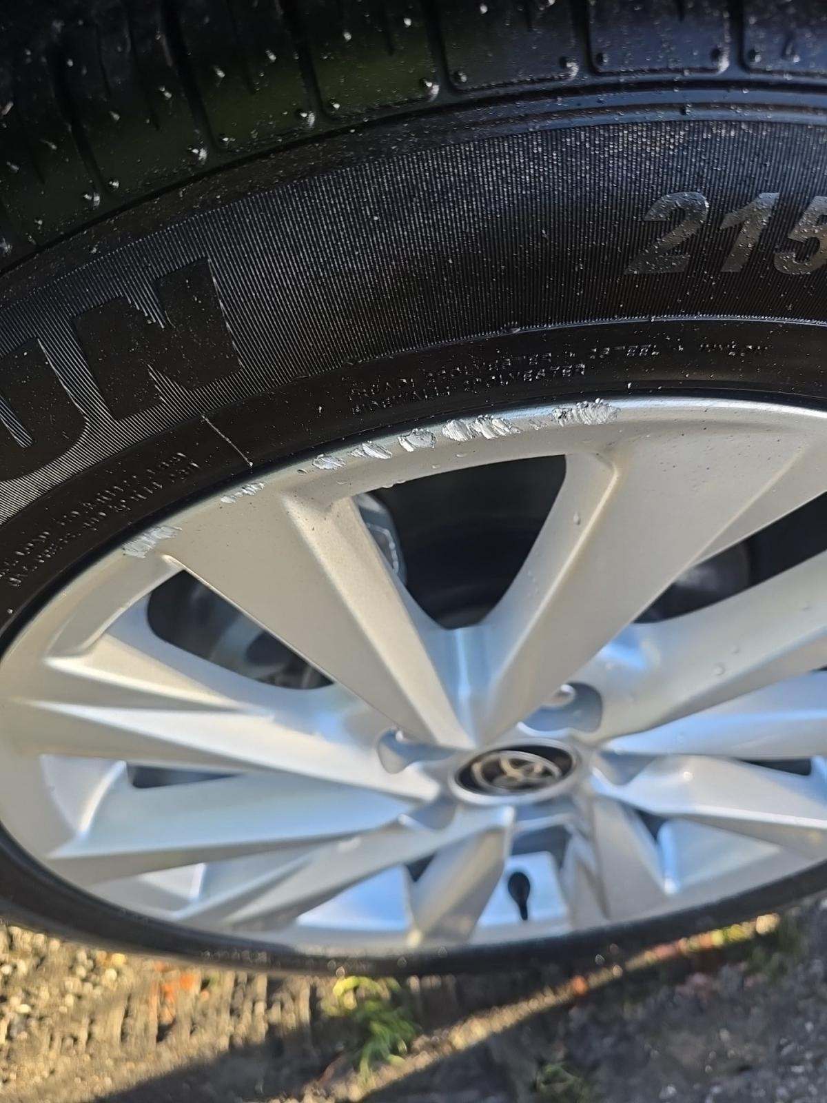 2024 Toyota Camry LE AWD