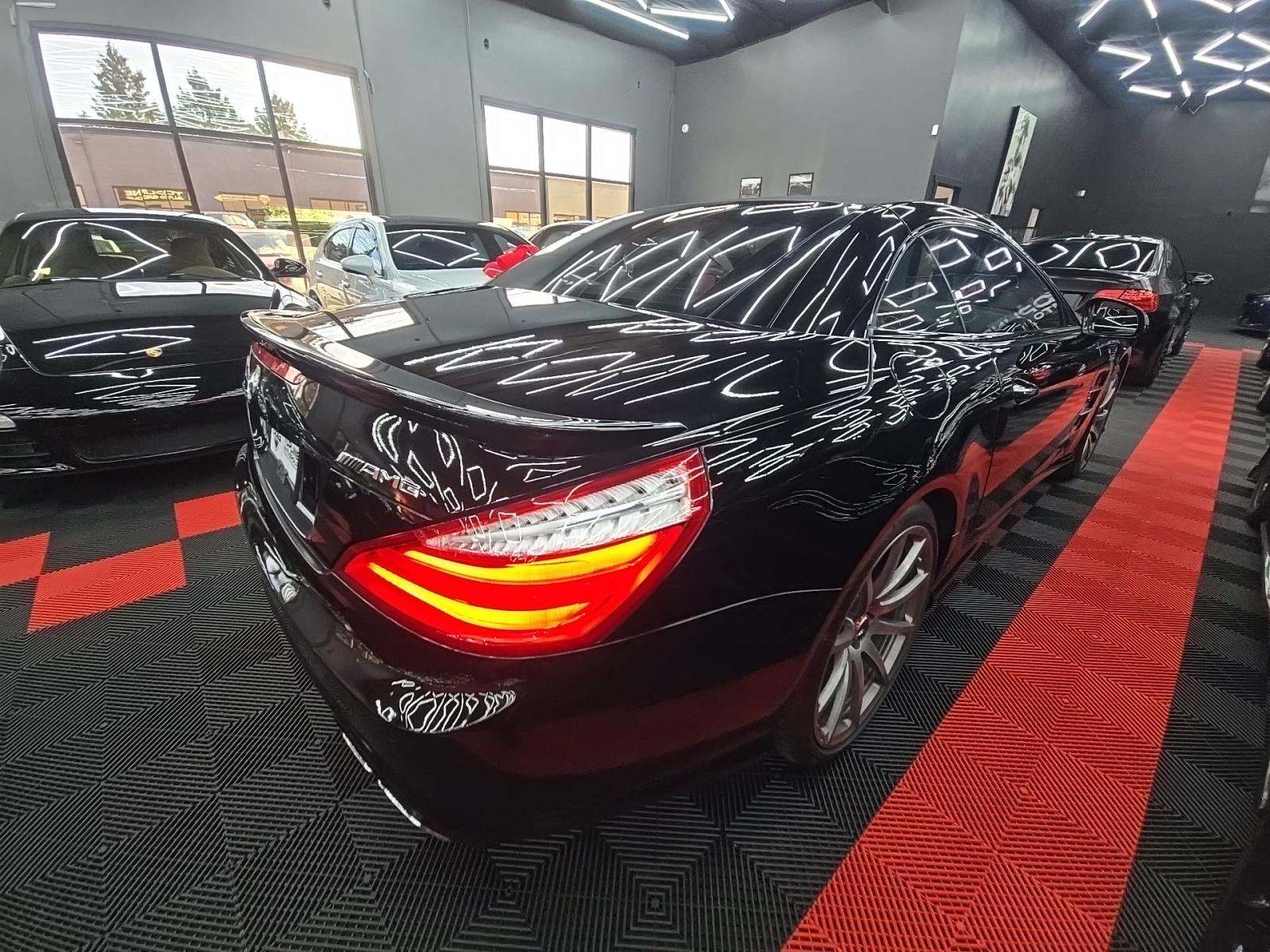 2015 Mercedes-Benz SL-Class SL 63 AMG RWD