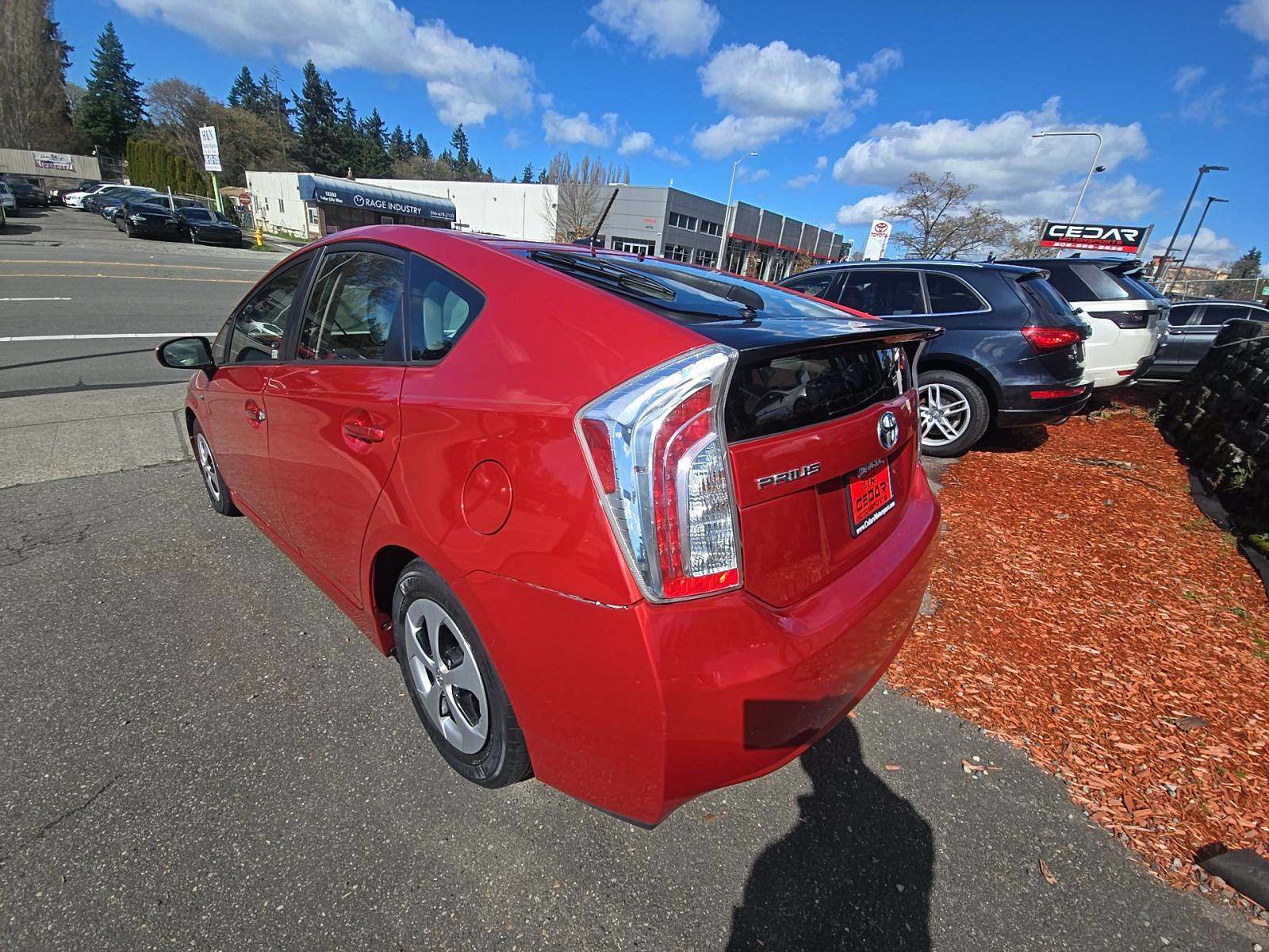 TOYOTA PRIUS - 2