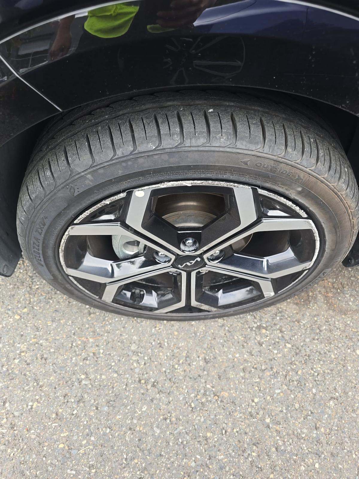 2023 Kia Niro EX Touring FWD