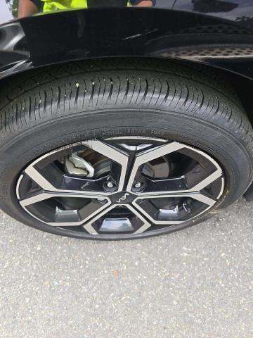 2023 Kia Niro EX Touring FWD