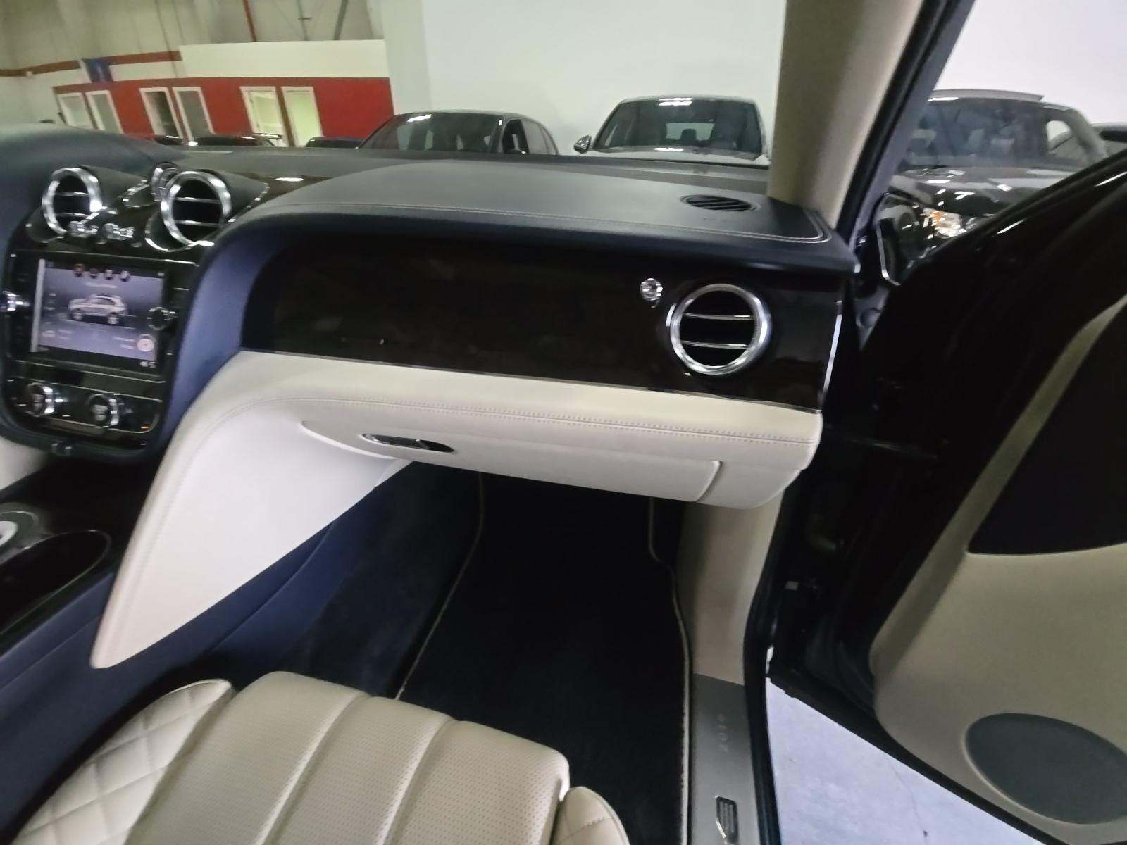 2020 Bentley Bentayga V8 AWD