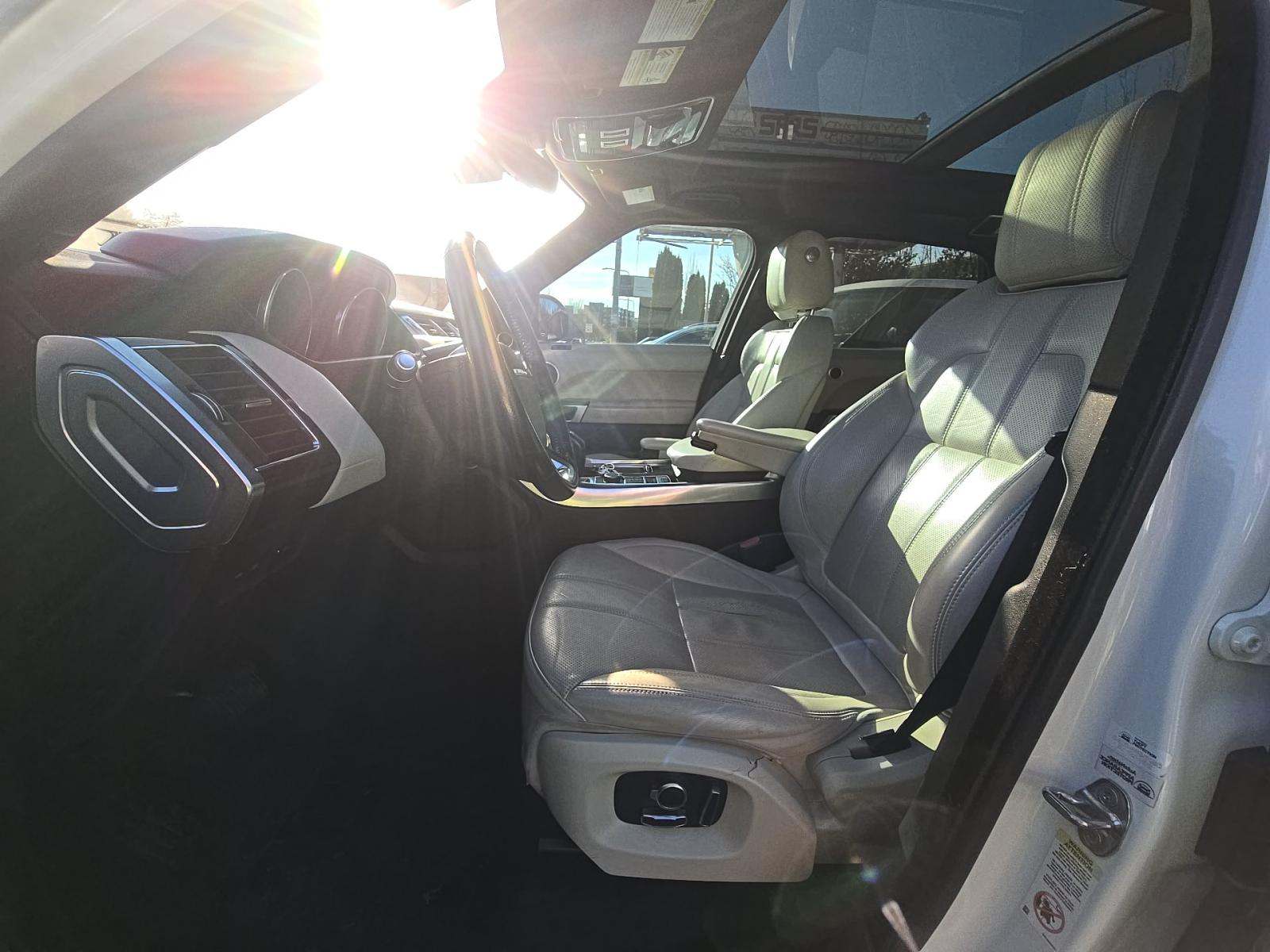 2017 Land Rover Range Rover Sport HSE AWD