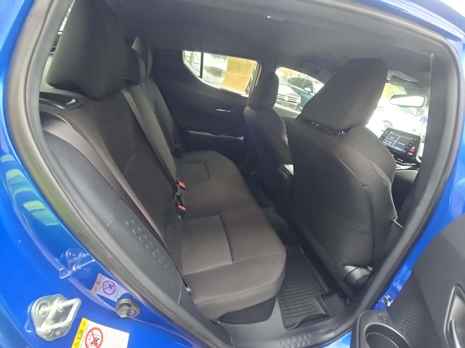 2019 Toyota C-HR LE FWD