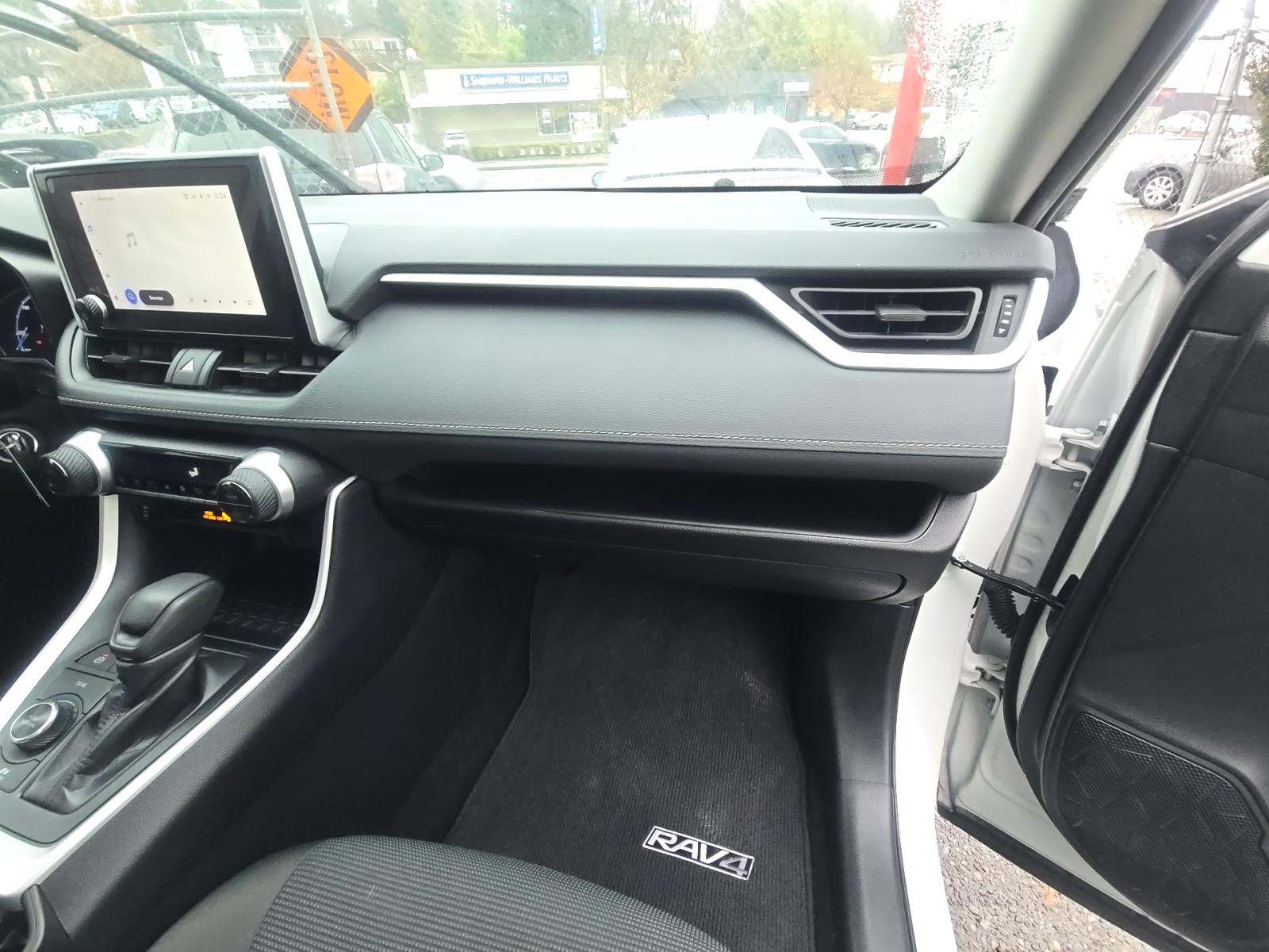 2024 Toyota RAV4 Hybrid LE AWD