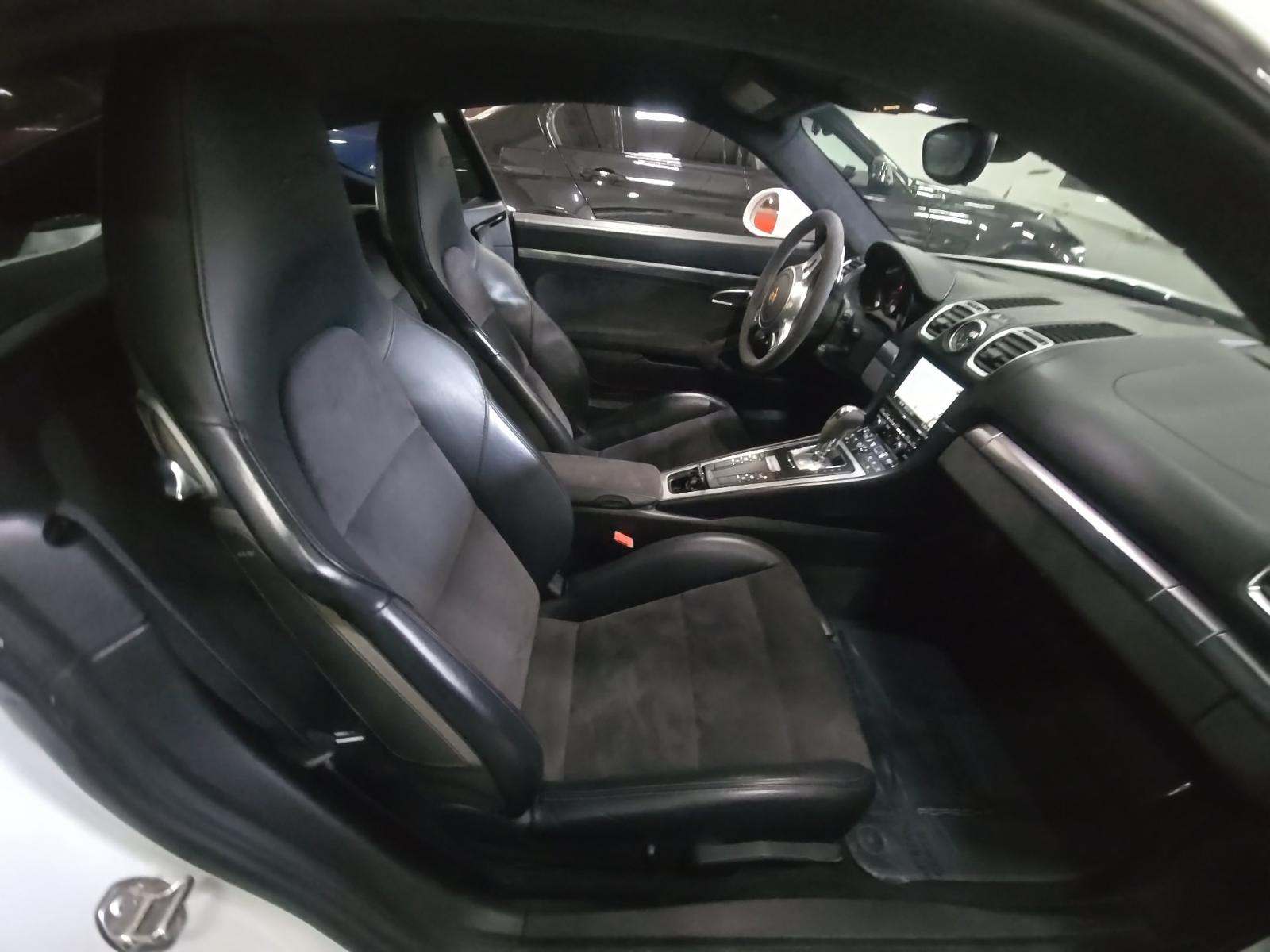 2015 Porsche Cayman GTS RWD