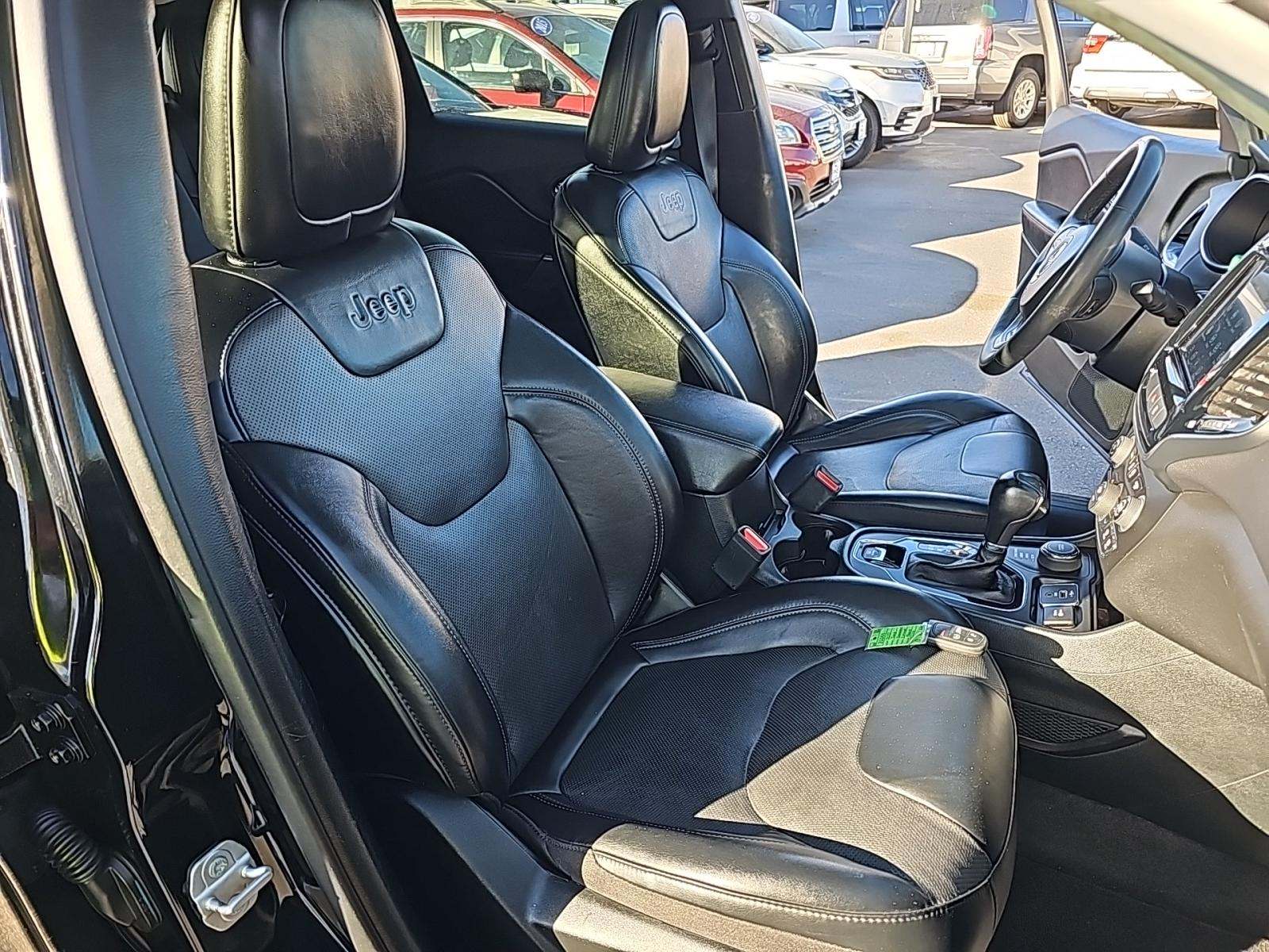 2022 Jeep Cherokee Limited AWD