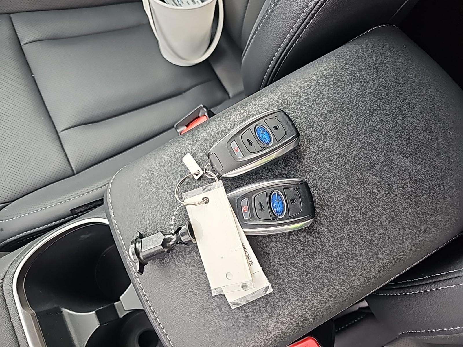 2025 Subaru Outback Touring XT AWD