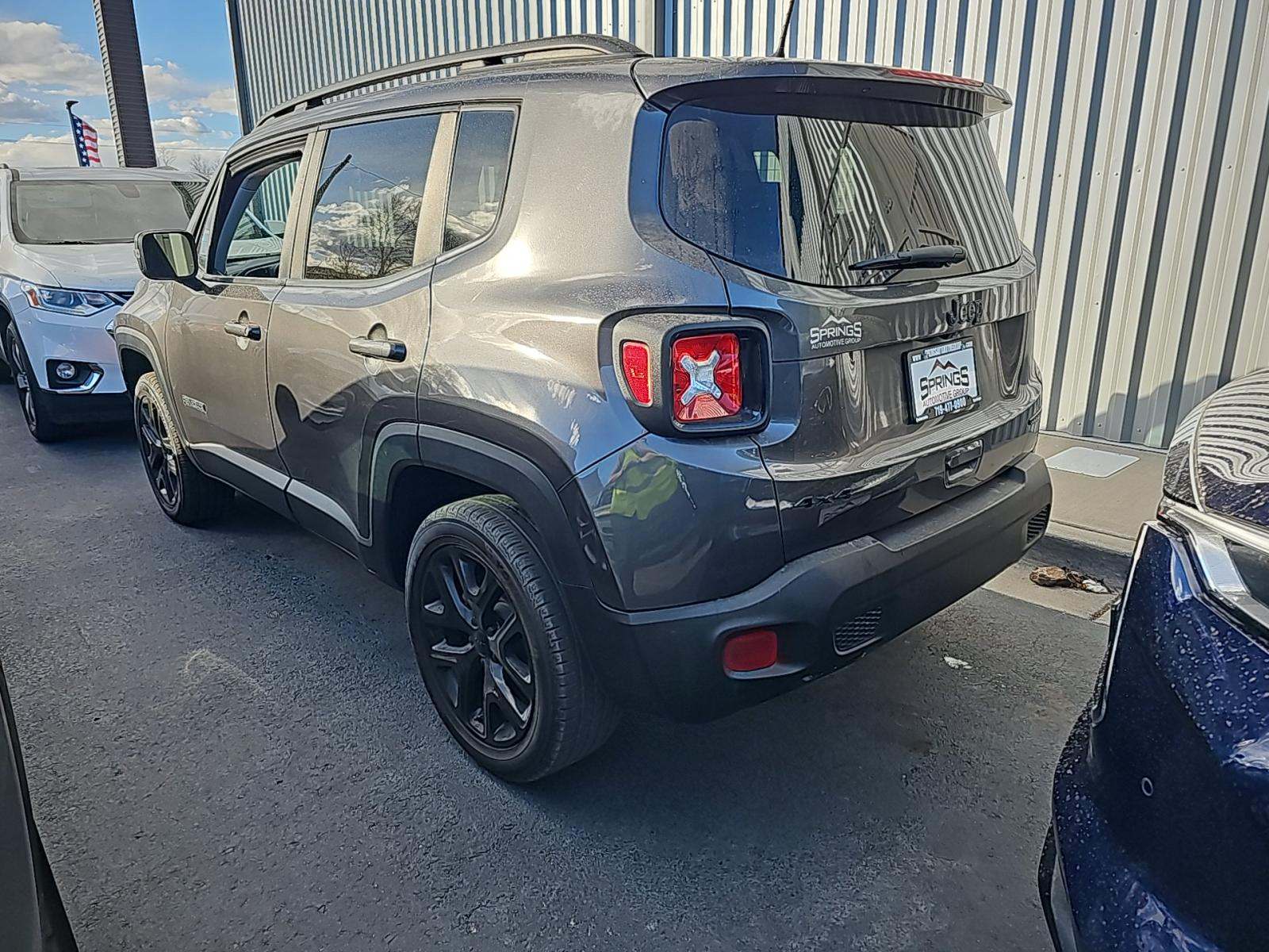 2019 Jeep Renegade Latitude Altitude Edition AWD