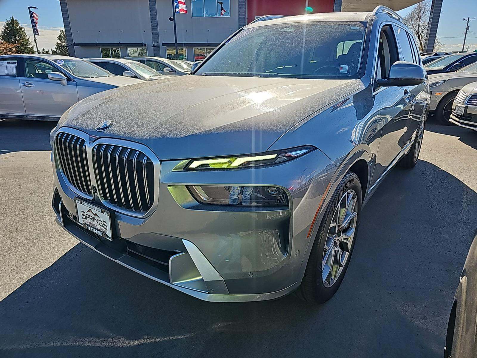 2023 BMW X7 xDrive40i AWD