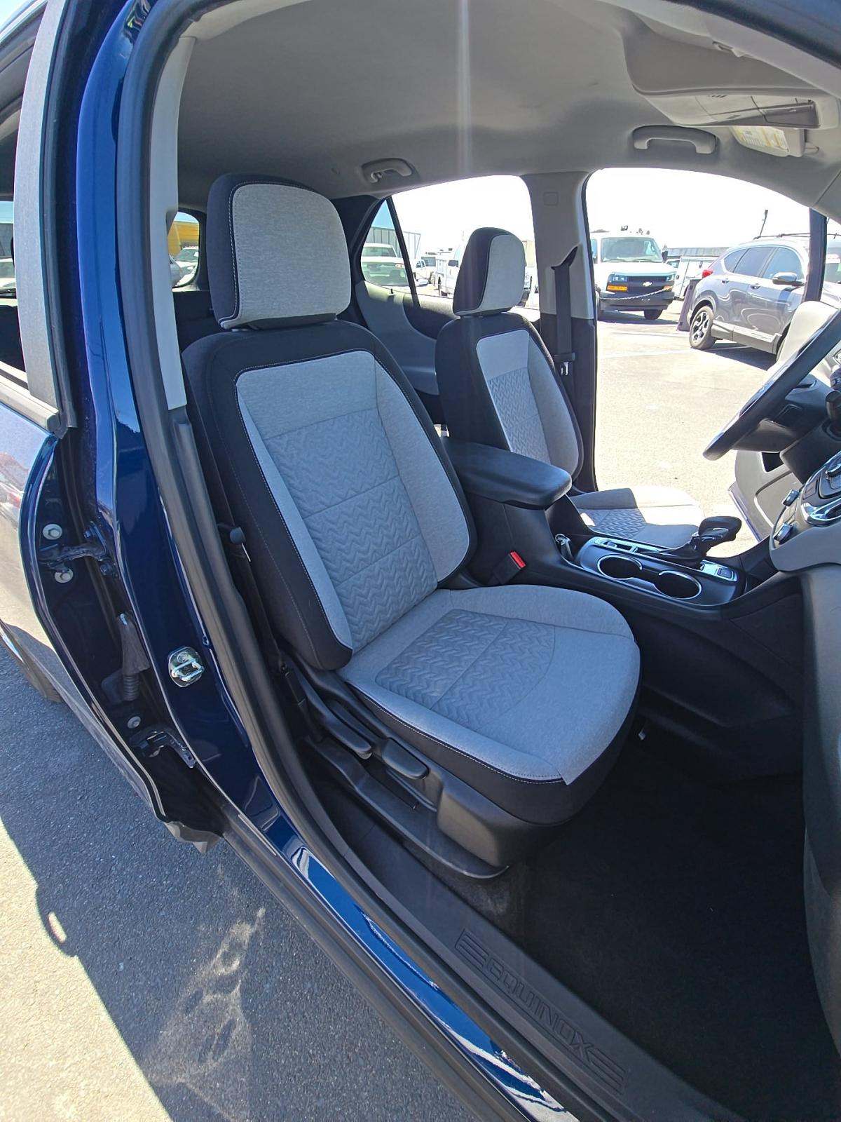 2022 Chevrolet Equinox LS AWD