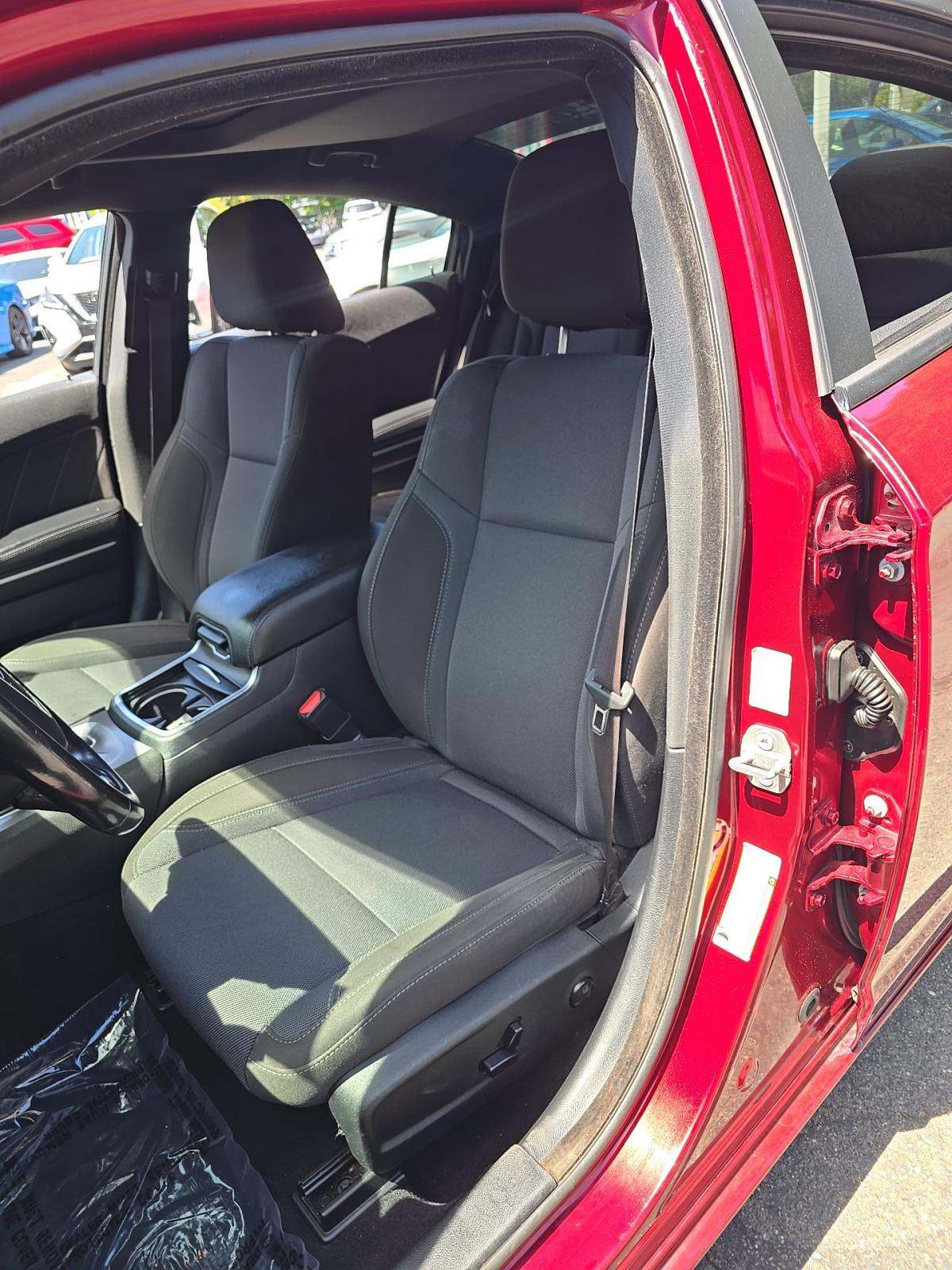 2020 Dodge Charger SXT RWD