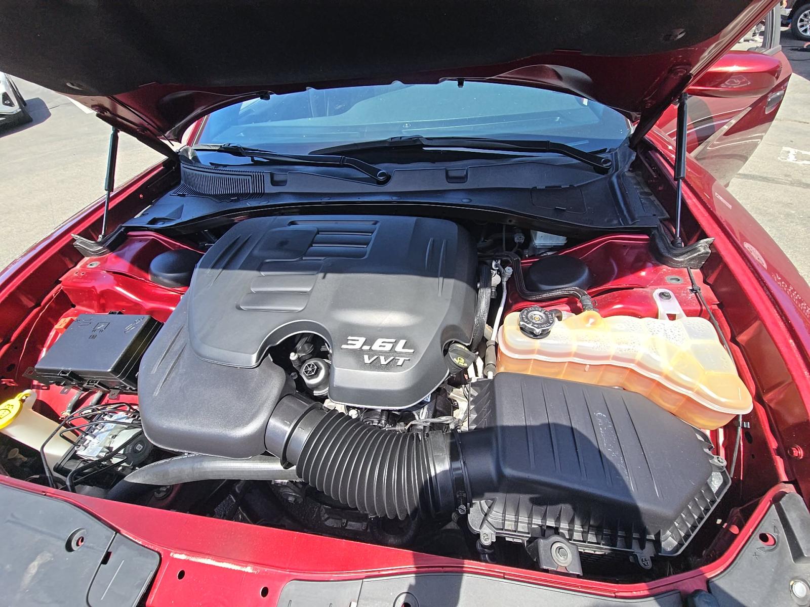 2020 Dodge Charger SXT RWD