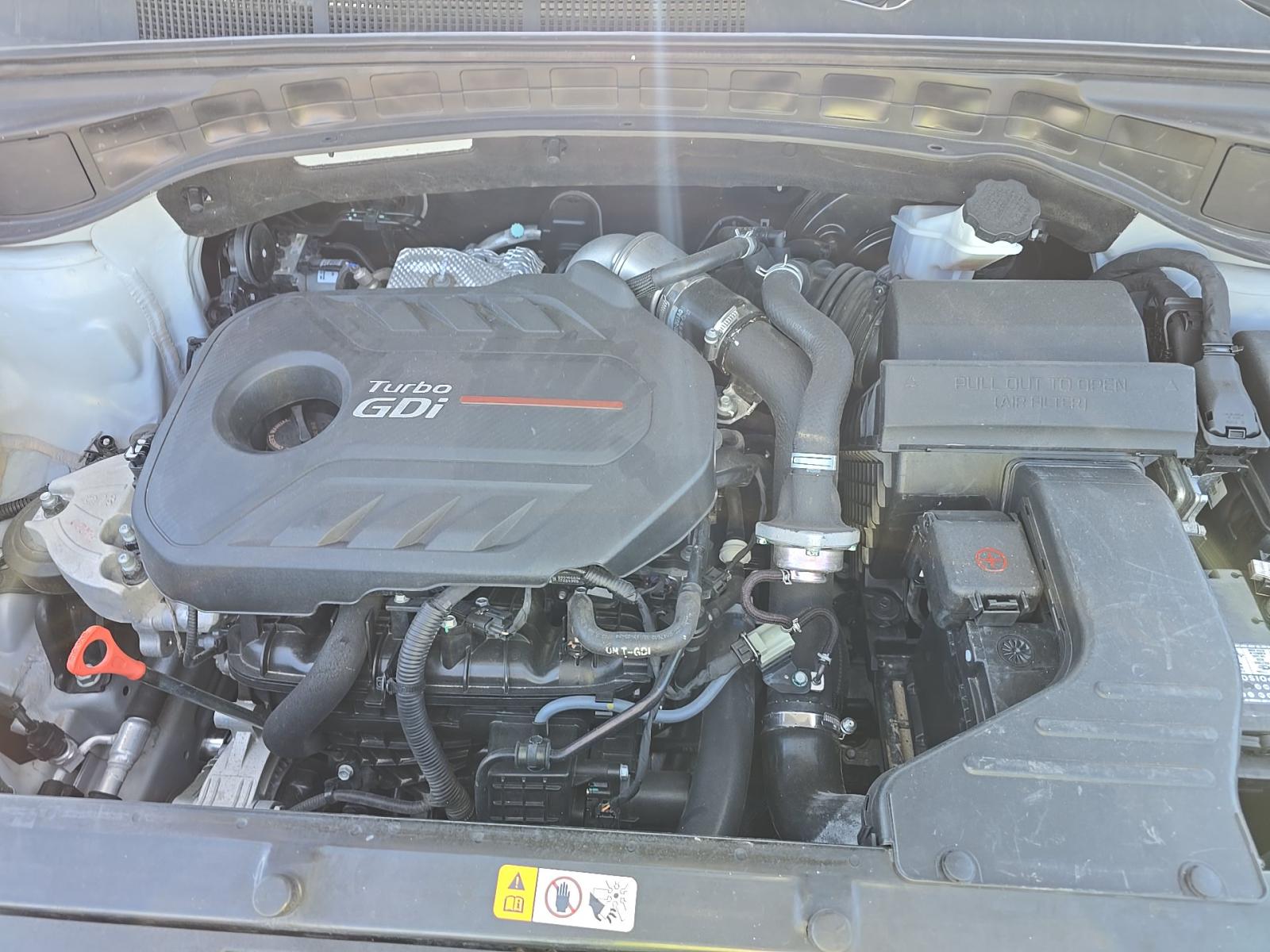 2018 Hyundai Santa Fe Sport 2.0T Ultimate FWD